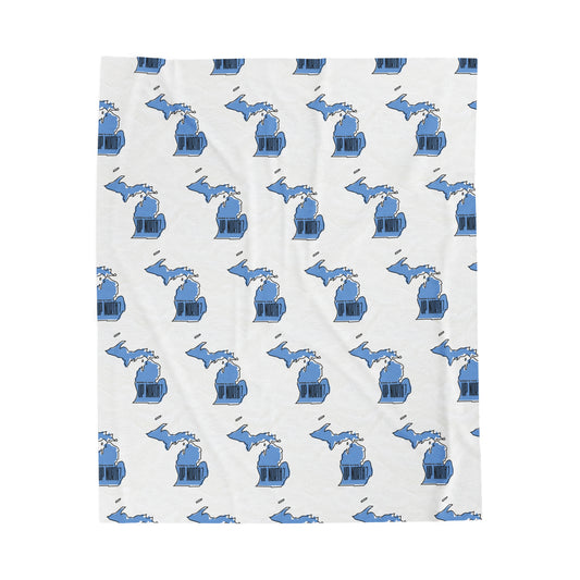 MI Up North Velveteen Plush Blanket